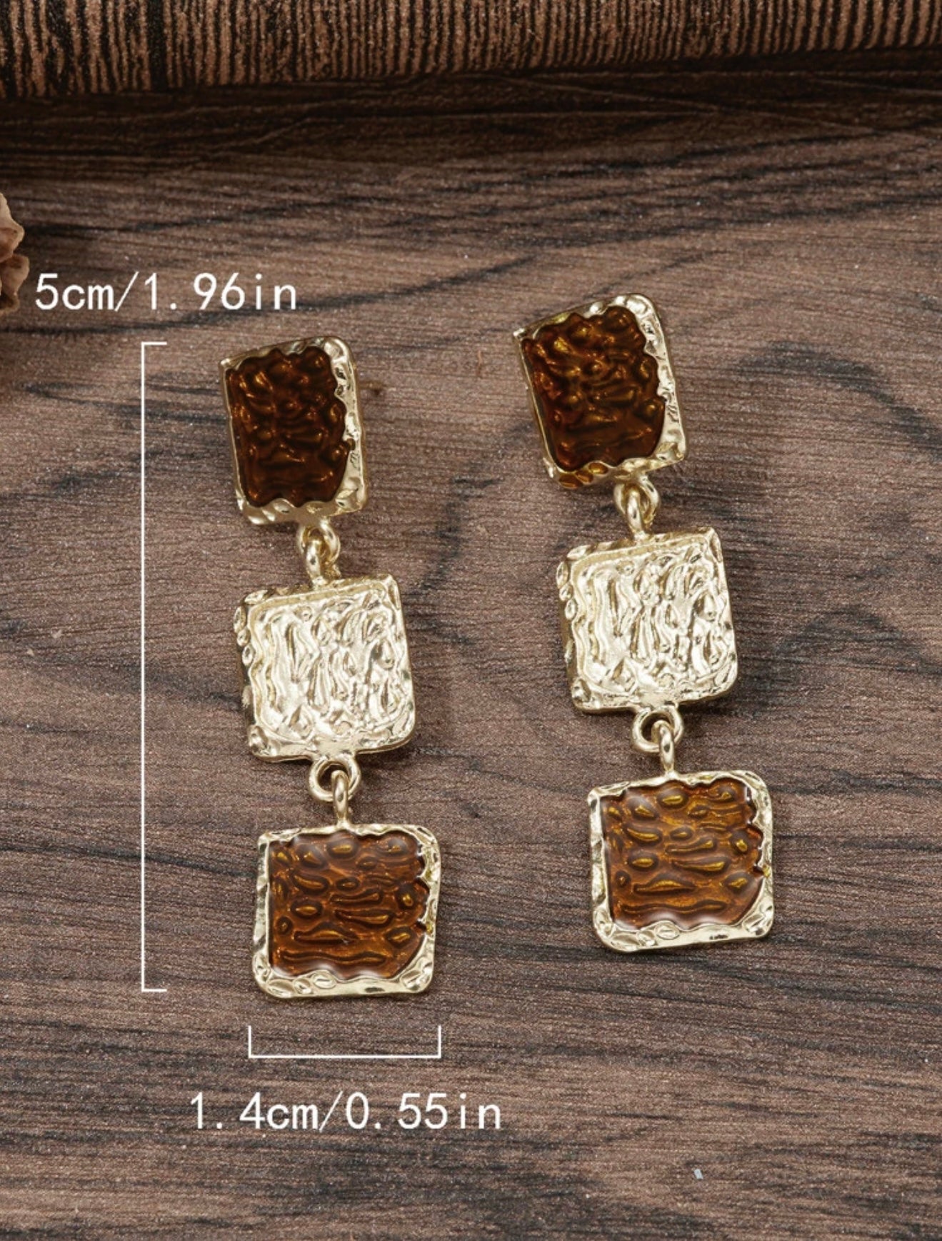 GEOMETRIC DROP EARRINGS