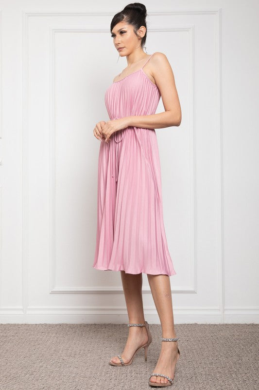 SPAGETTI SHOULDER PLEATED MIDI DRESS