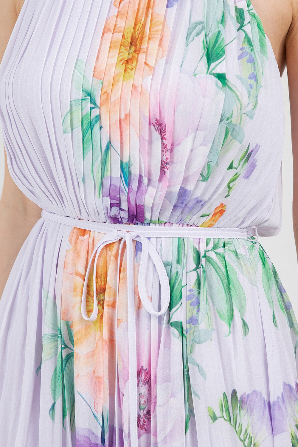 FLORAL PRINTED OPEN BACK PLEATED MAXI DRESS