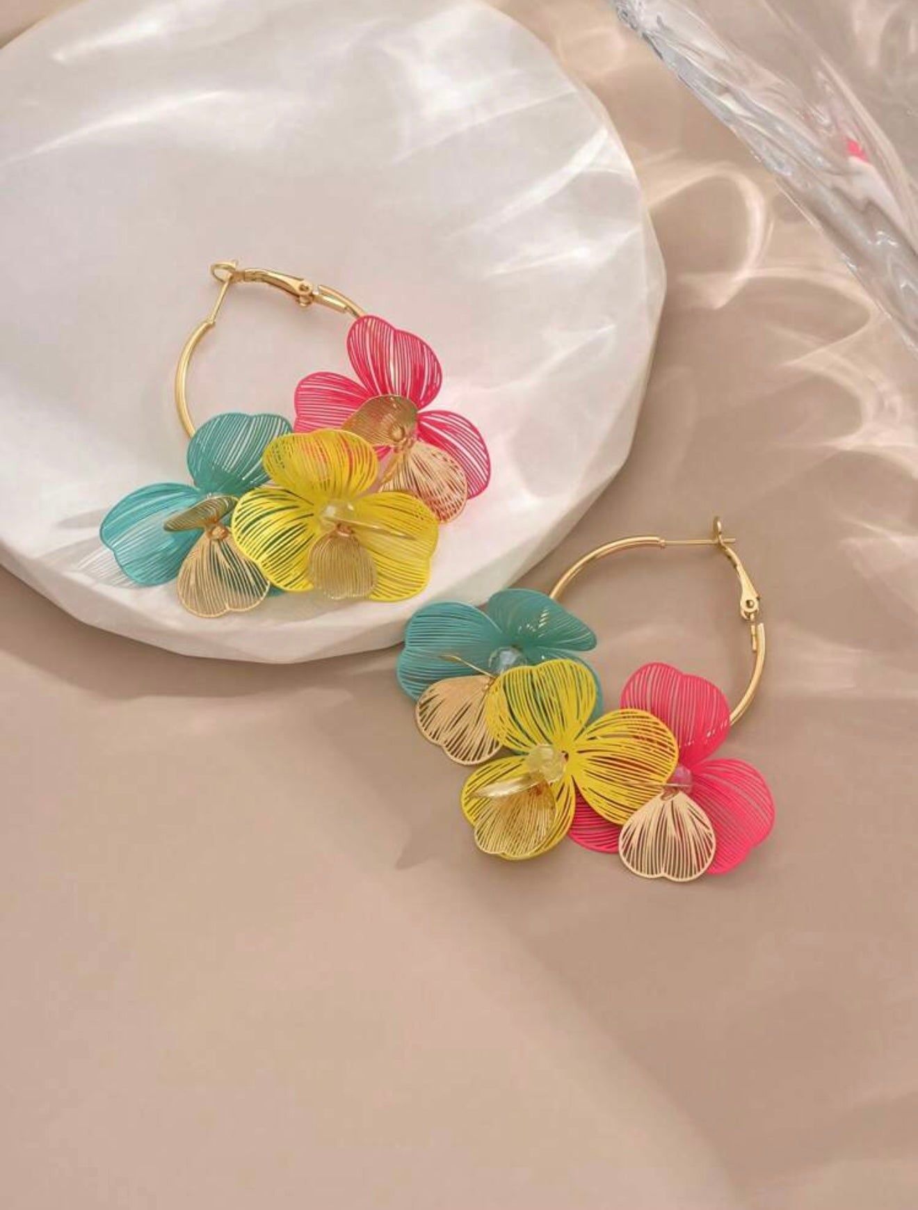 3D FLOWER EARRINGS
