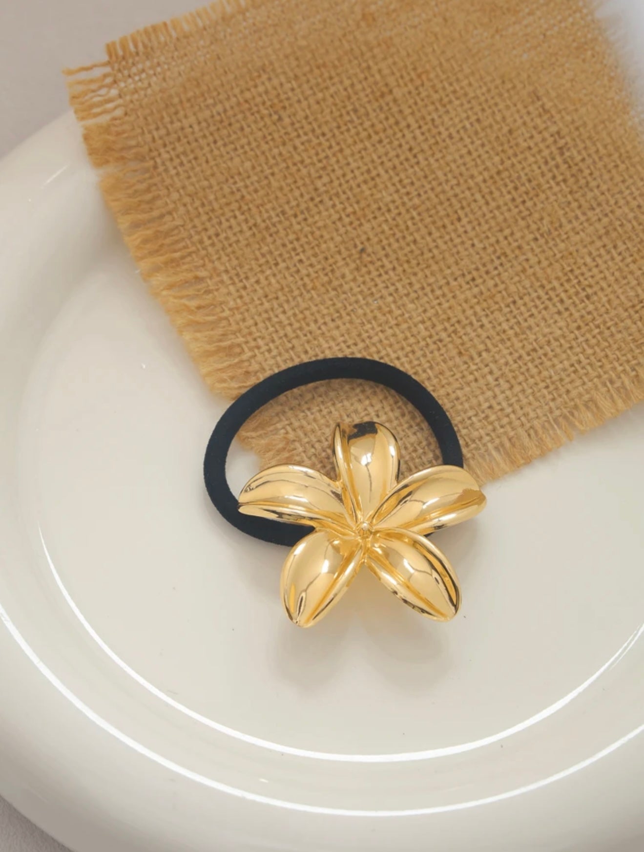 3 PCS GLOSSY METAL HAIR SCRUNCHIES