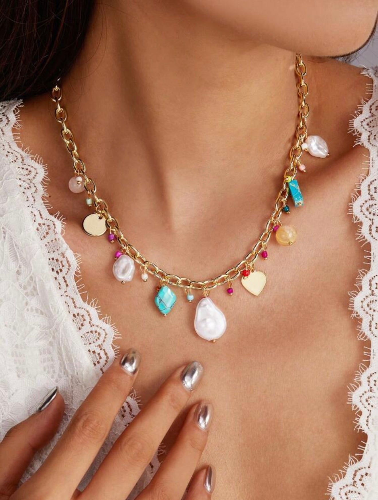 SUMMER BEADED NECKLACE