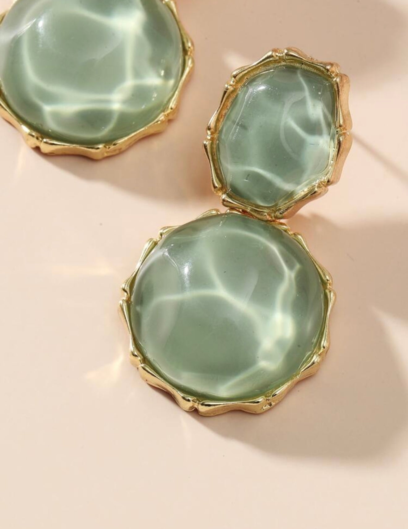 RESIGN DROP EARRINGS