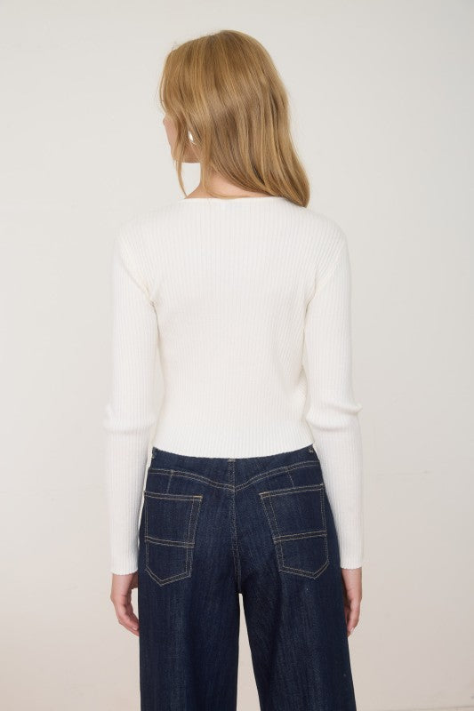 FRONT JEWELED BOW CUT OUT DETAIL KNIT CARDIGAN