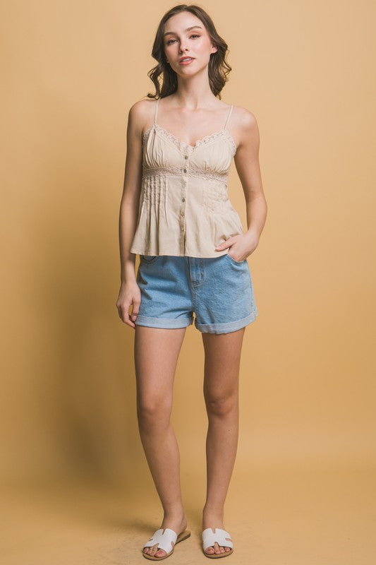 LACE TRIM LINEN TOP