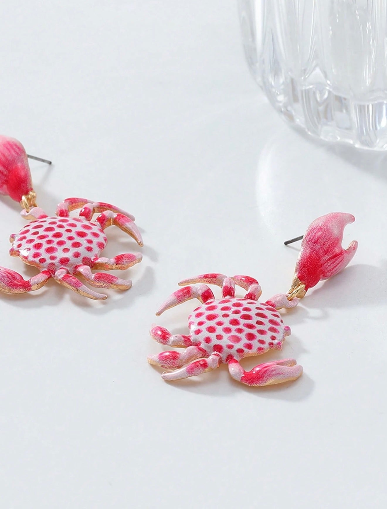 SUMMER CRAB EARRINGS