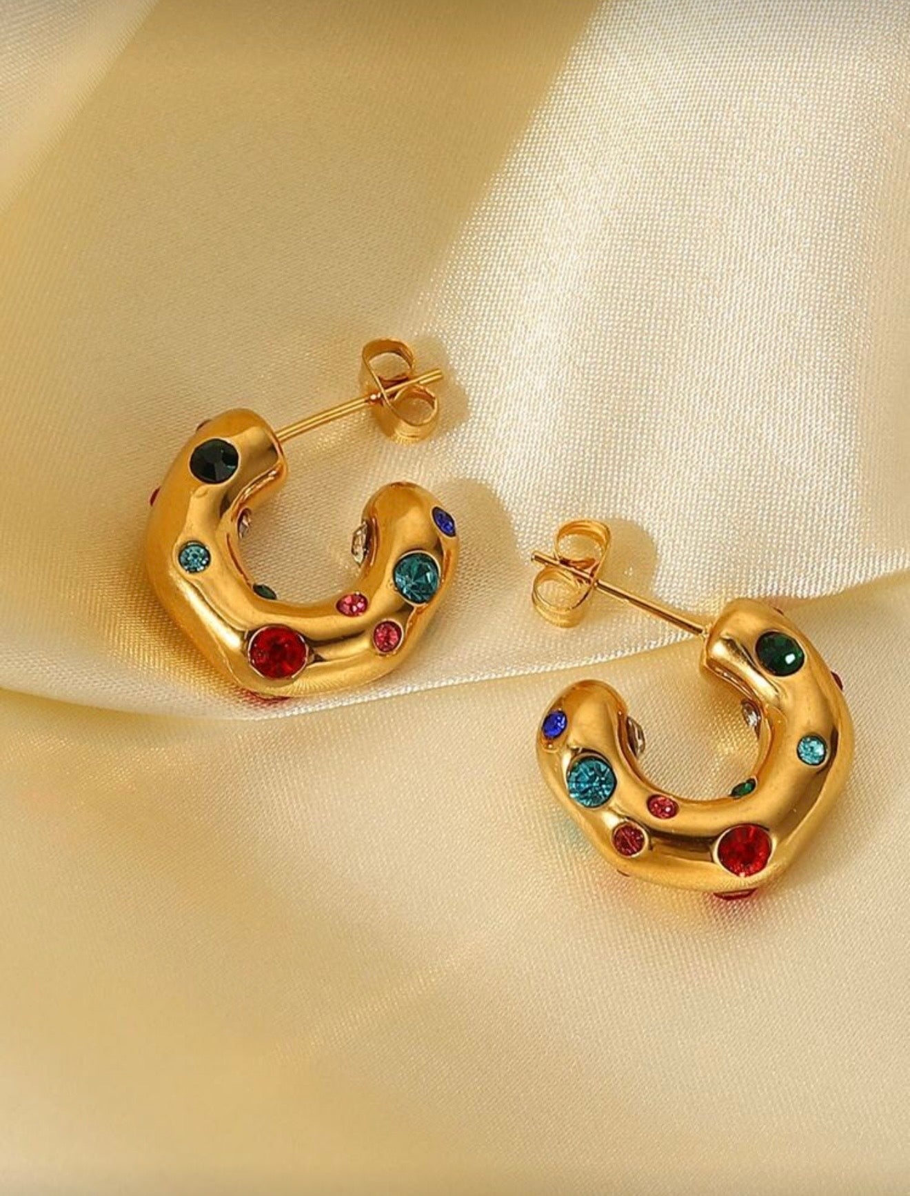 CUFF HOOP EARRINGS