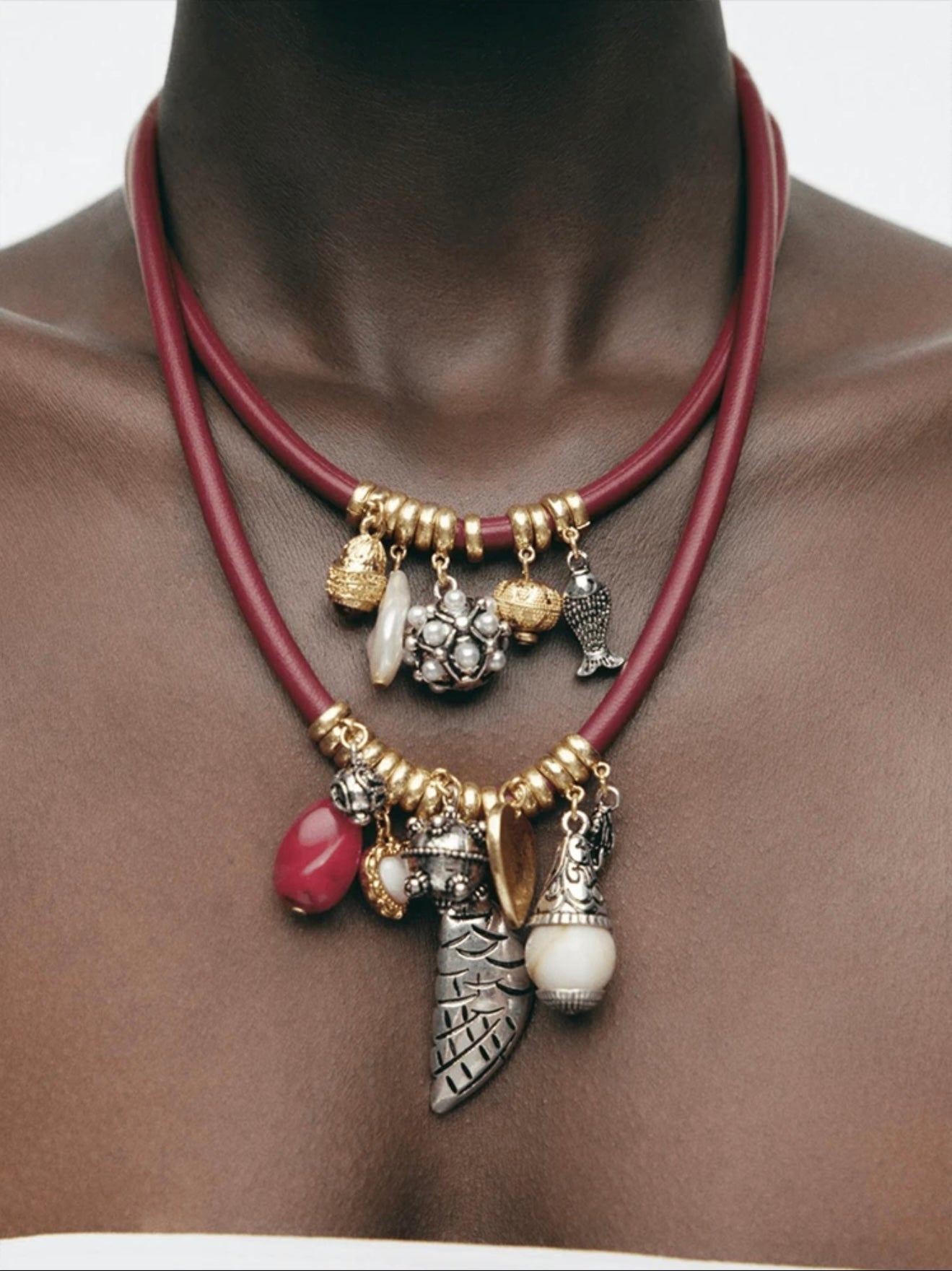PU LEATHER MULTI LAYER NECKLACE
