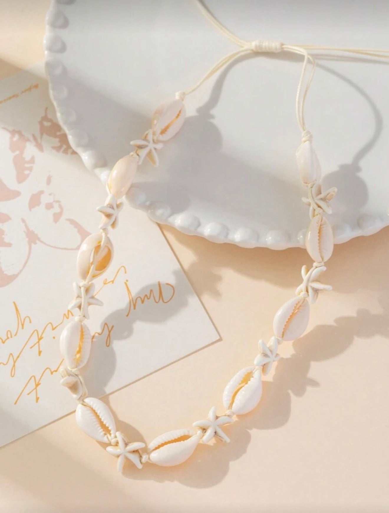 WHITE BEADED STARFISH NECKLACE