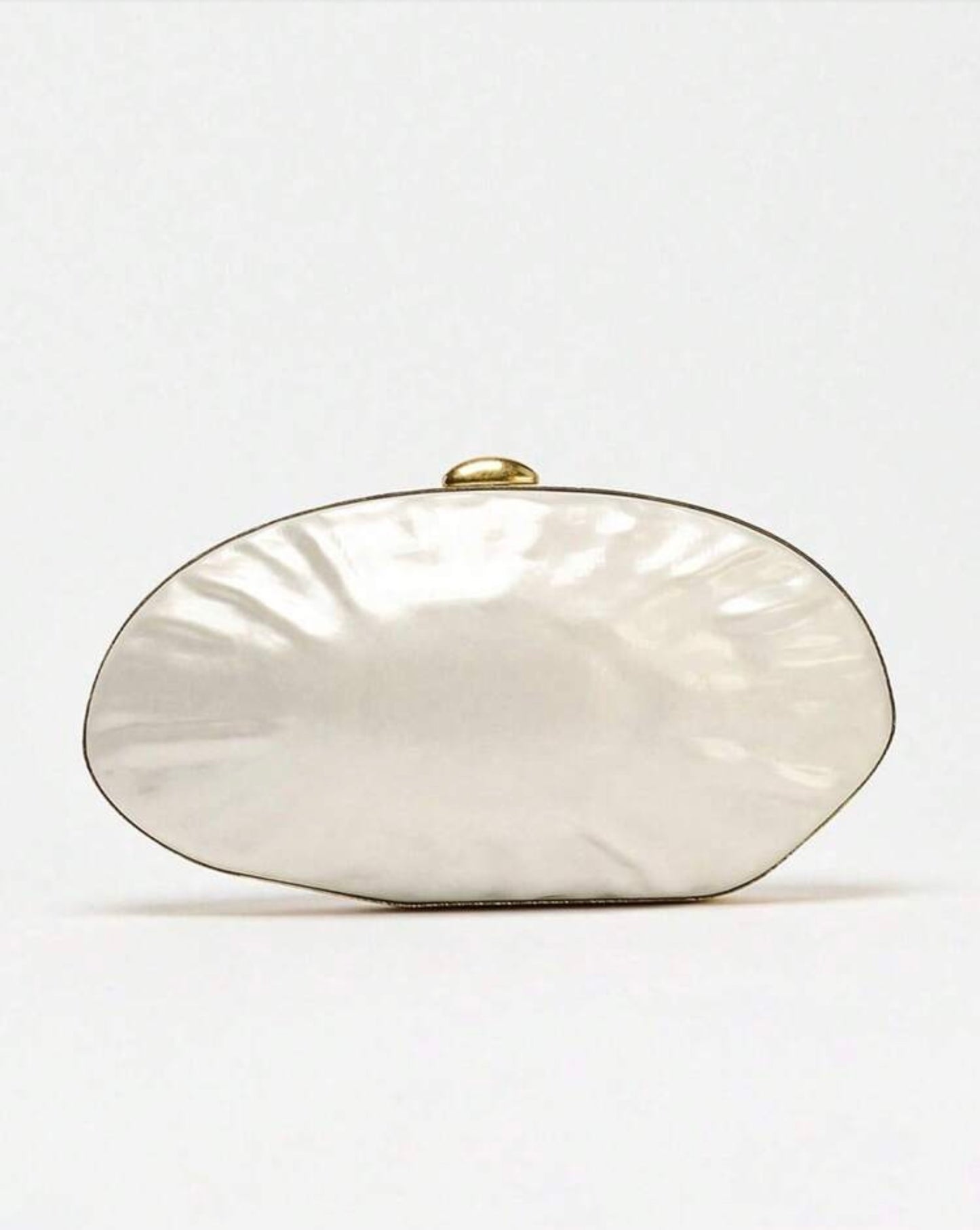 PEARL EFFECT HARD SHELL BOX SHAPED SUMMER CLUTCH