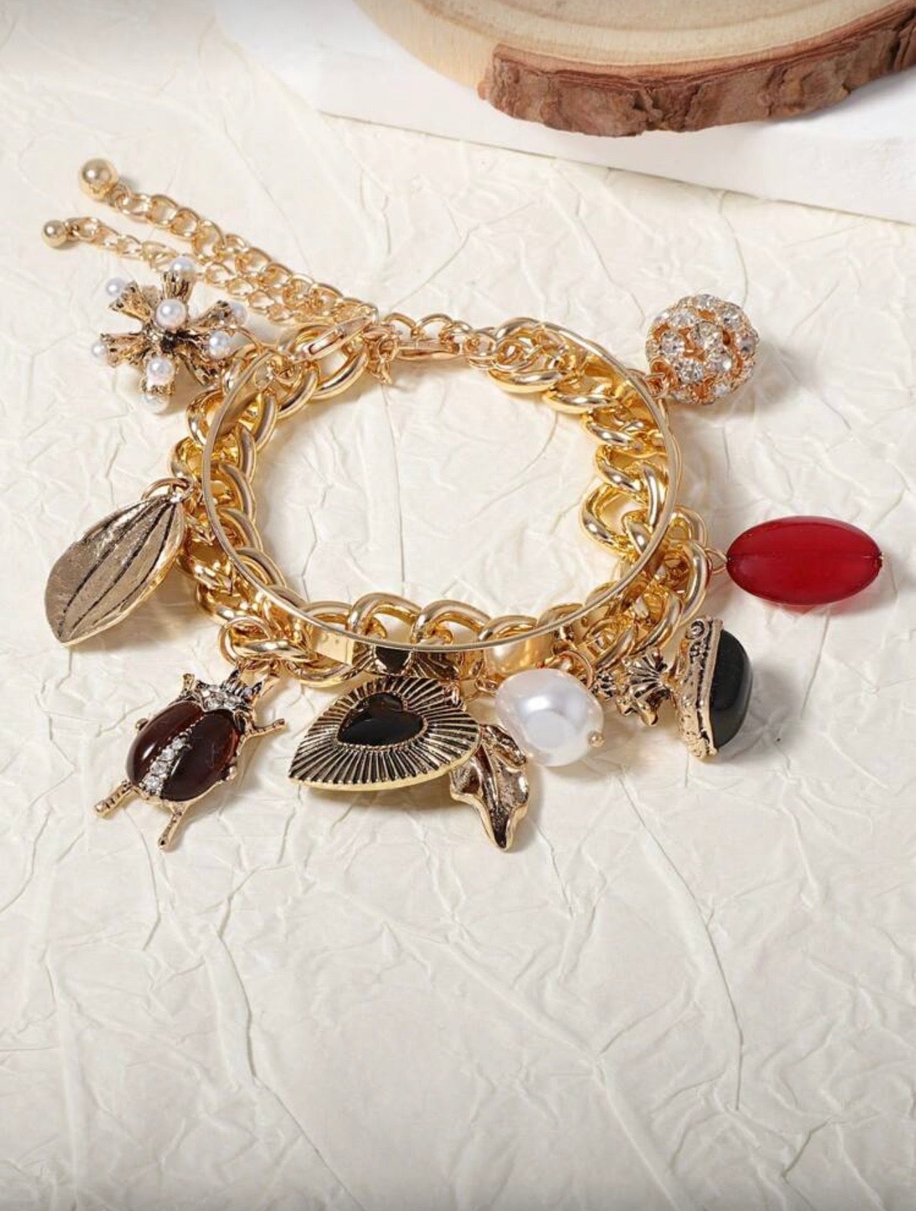LAYERED VINTAGE INSECT HEART SHAPED BRACELET
