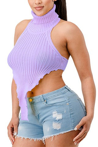 BACKLESS HALTER NECK V-HEM KNIT TOP