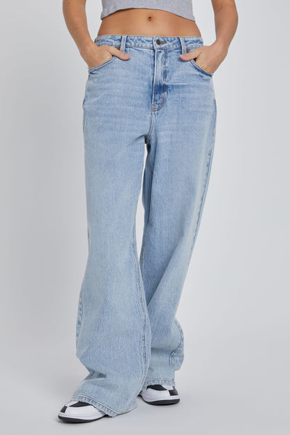 Low Waisted Wide Leg Jeans