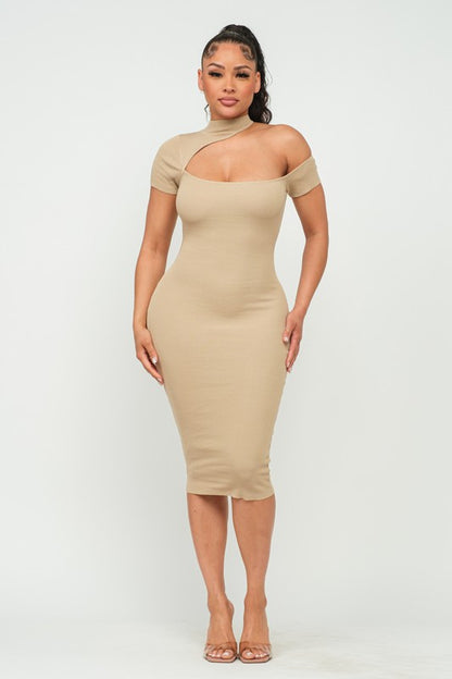 TURTLE NECK ONE SHOULDER SHORT SLEEVE MIDI DRESS