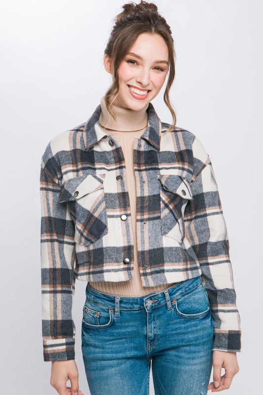 PLAID CROPPED BUTTON DOWN JACKET