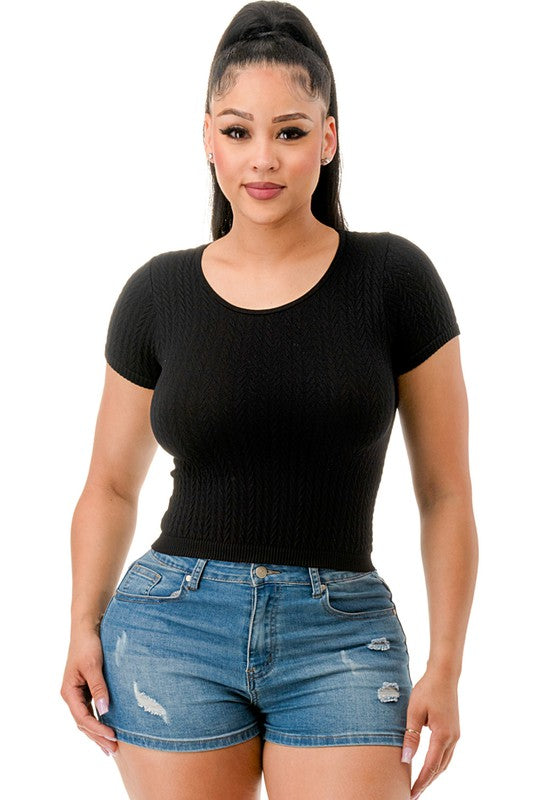 CABLE KNIT TEXTURED SEAMLESS TOP