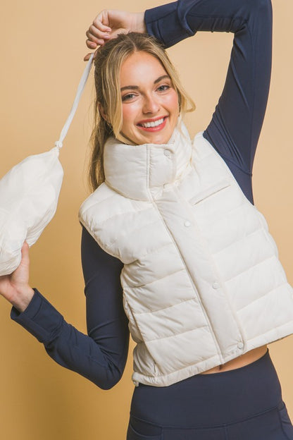 HIGH NECK ZIP-UP PUFFER VEST