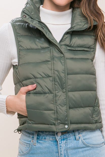 HIGH NECK ZIP-UP PUFFER VEST