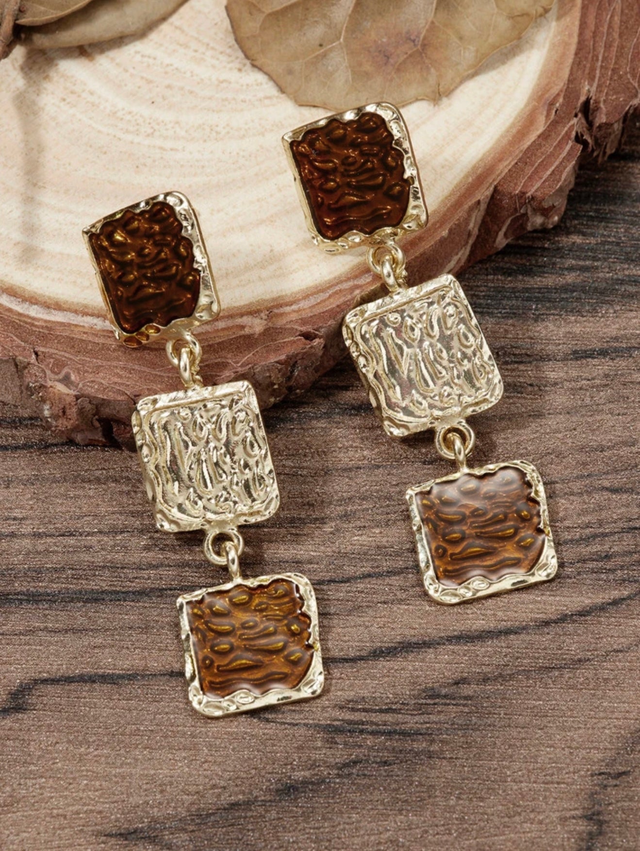 GEOMETRIC DROP EARRINGS