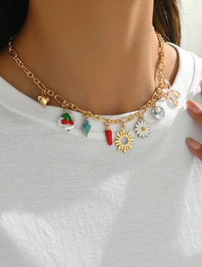 PENDANT NECKLACE