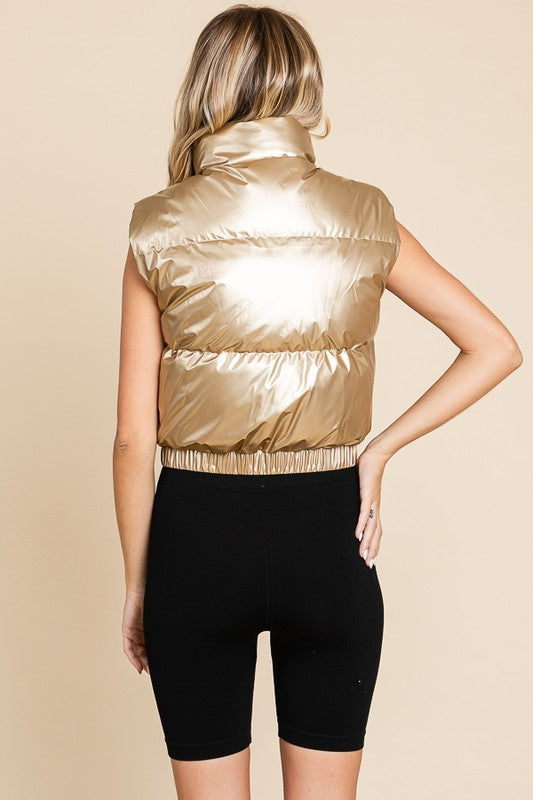 SLEEVELESS METALLIC FRONT ZIPPER PUFFER VEST