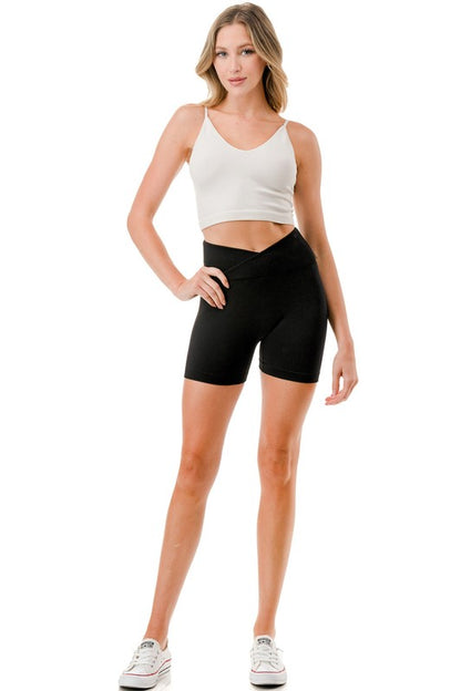 V-WAIST RIBBED SHORTS