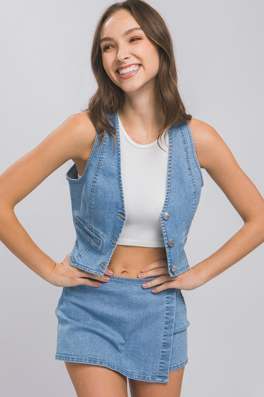 DENIM BUTTONED VEST TOP