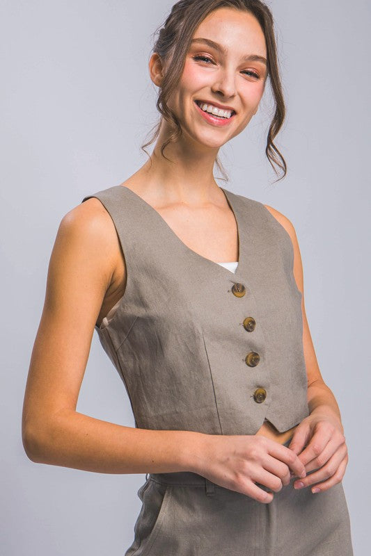 LINEN BUTTONED VEST TOP