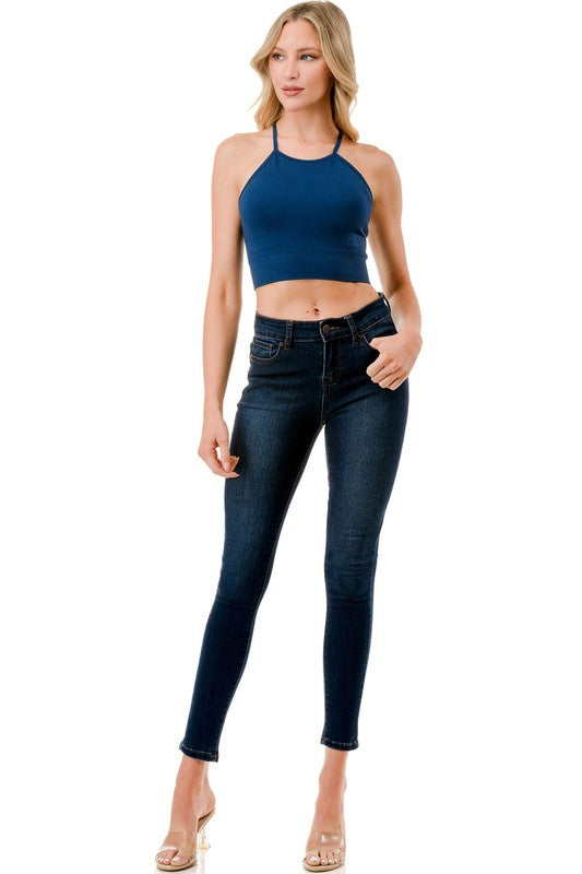 HALTER NECK CROP TOP