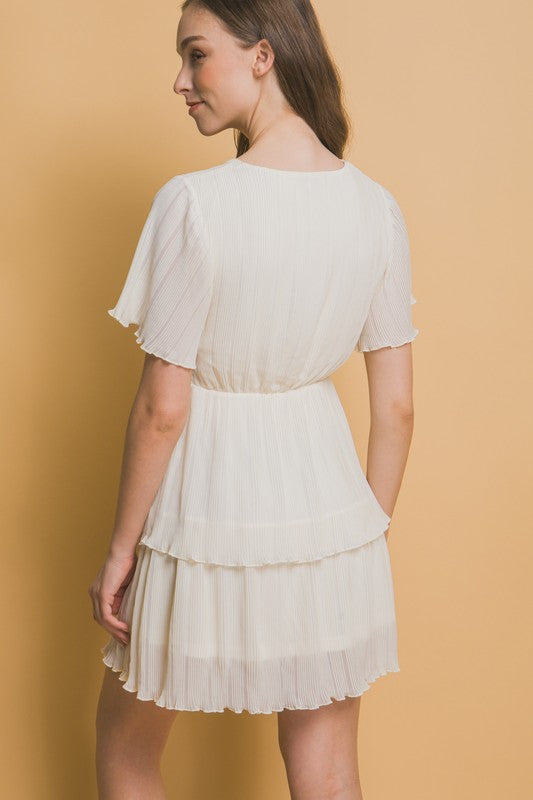 SHORT SLEEVE RUFFLE DRESS