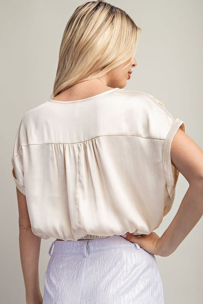 AVA ROUND NECK SHORT SLEEVE CROP TOP