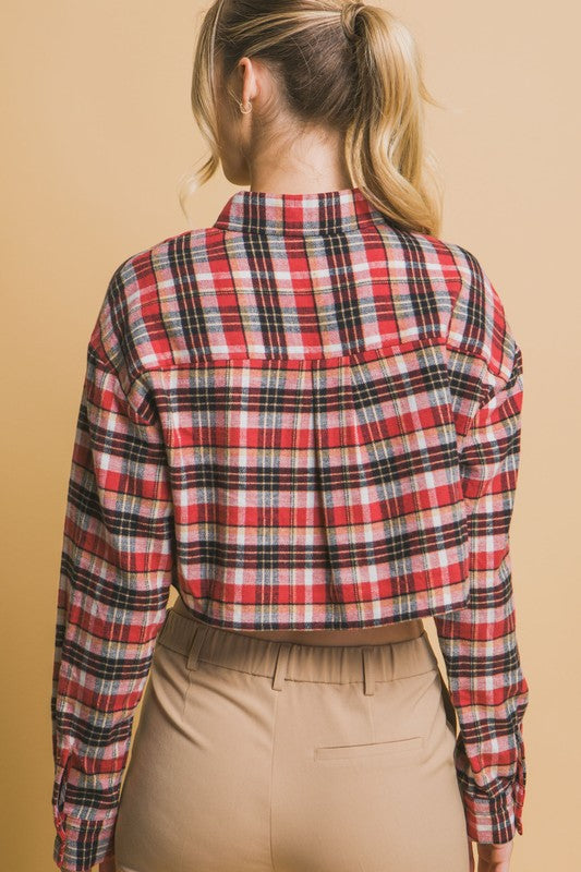 CROPPED PLAID BUTTON-DOWN SHIRT