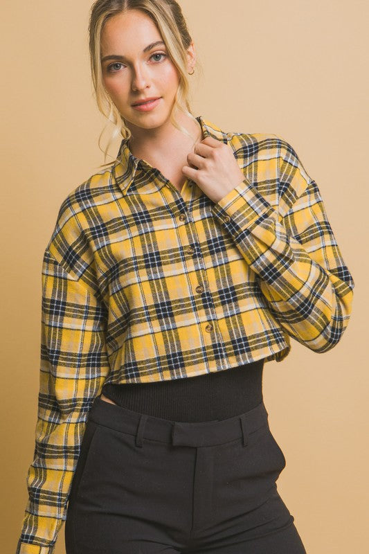 CROPPED PLAID BUTTON-DOWN SHIRT