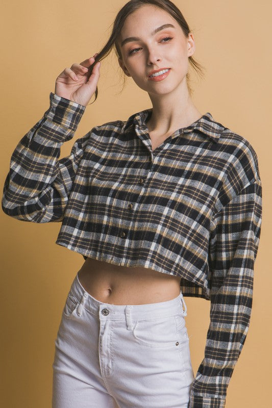 CROPPED PLAID BUTTON-DOWN SHIRT