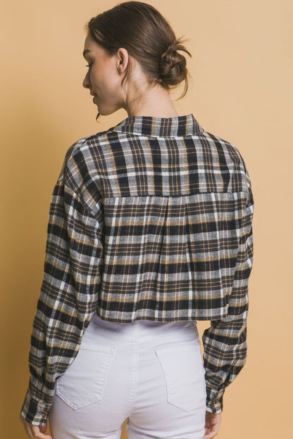 CROPPED PLAID BUTTON-DOWN SHIRT