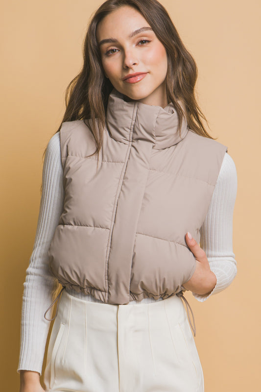 CROPPED PUFFER VEST WITH POCKETS