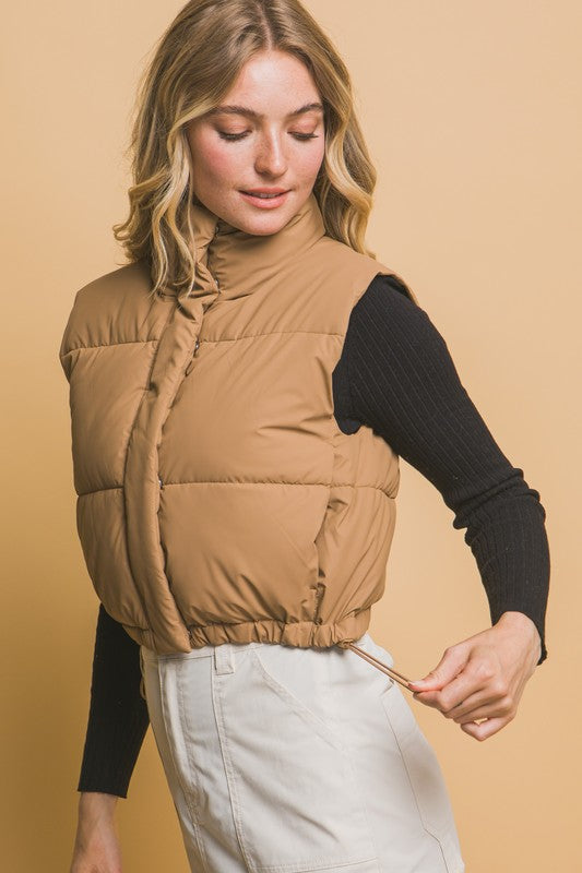 CROPPED PUFFER VEST WITH POCKETS