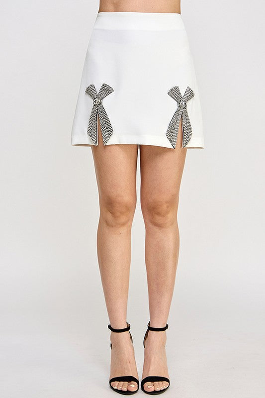 MINI SKIRT WITH TRIM