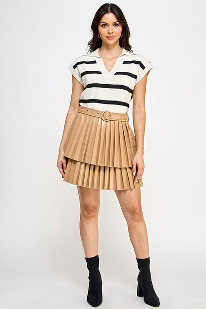 PLEATED FAUX LEATHER MINI SKIRT