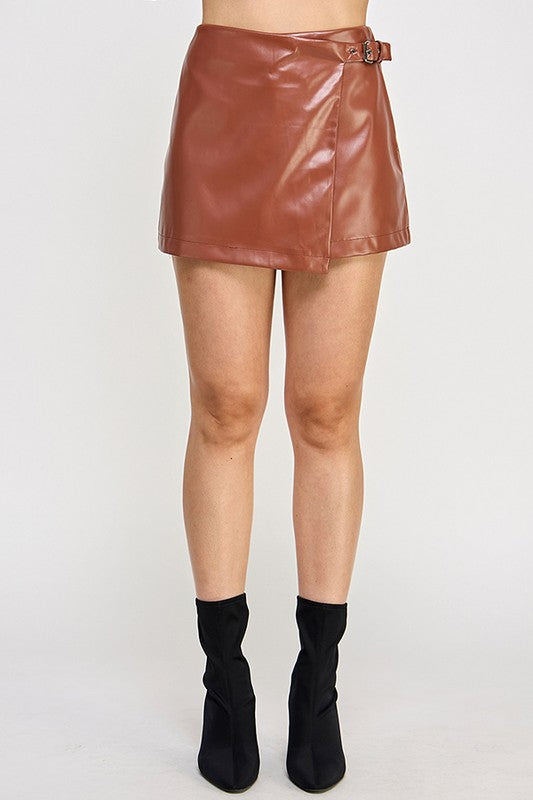 FAUX LEATHER ASYMMETRIC SKORT