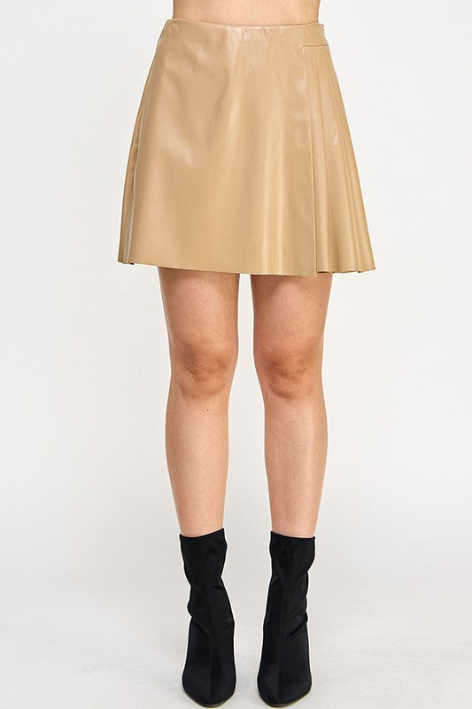 FAUX LEATHER ASYMMETRIC PLEATED MINI SKIRT