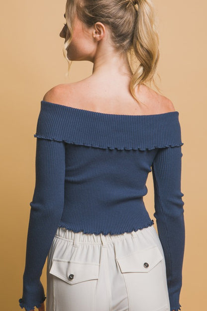 OFF SHOULDER SWEATER WITH SLIT