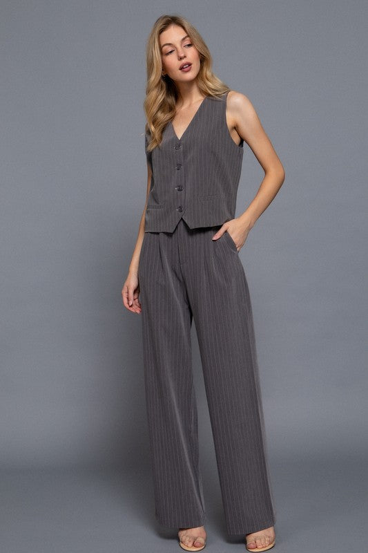 V-NECKLINE PIN STRIPE WOVEN VEST AND STRAIGHT PANTS SET