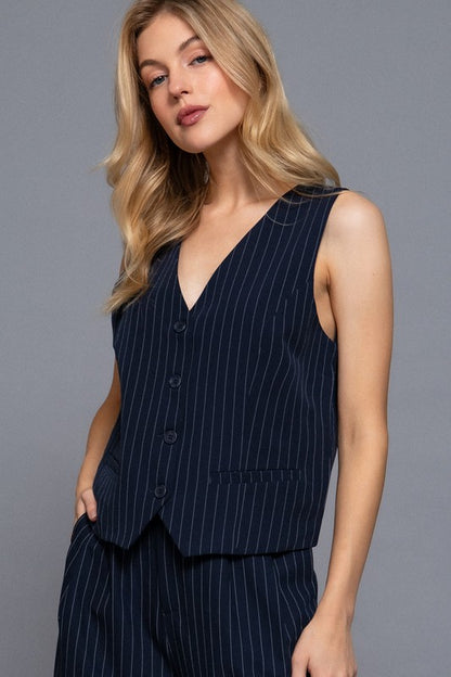 V-NECKLINE PIN STRIPE WOVEN VEST AND STRAIGHT PANTS SET