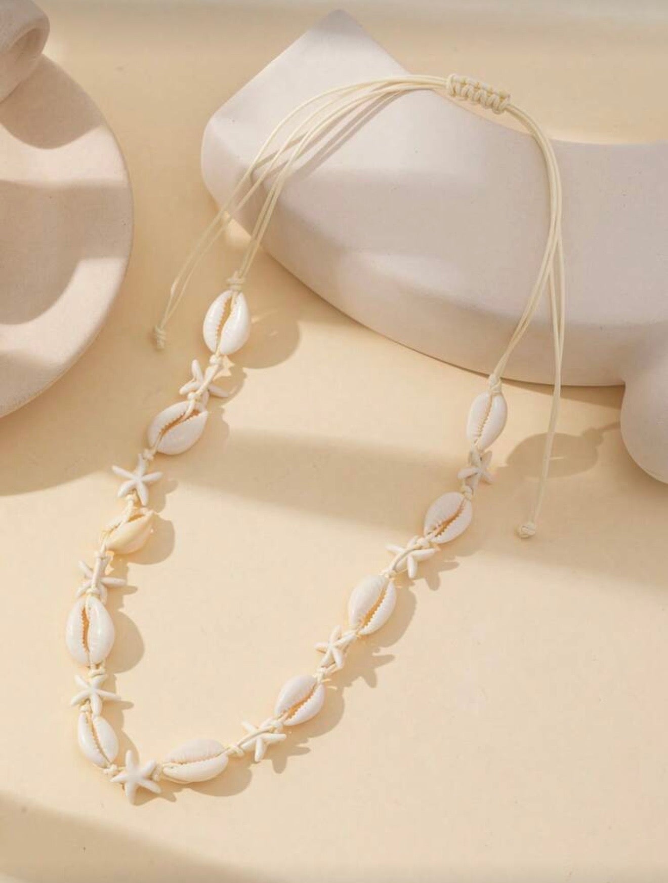 WHITE BEADED STARFISH NECKLACE