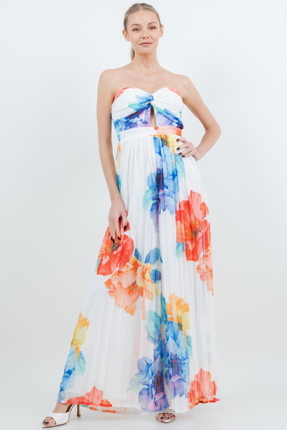 FLORAL PLEATED STRAPLESS WIDE LEG JUMPSUIT