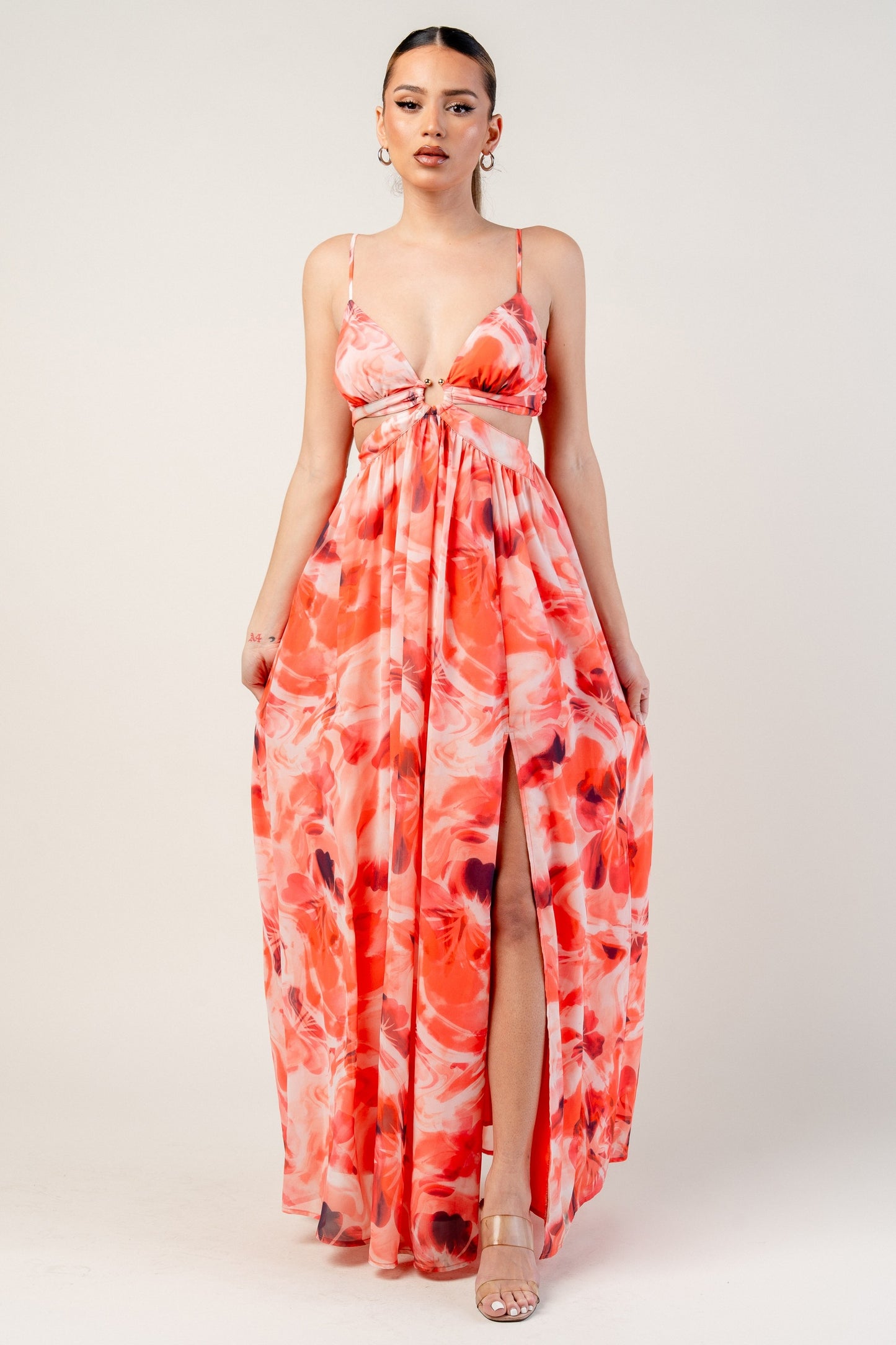 CHELSEA CHIFFON PRINT O-RING & V-NECK MAXI DRESS