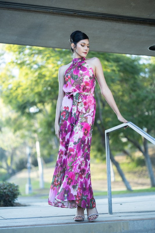 Halter Neck Sleeveless Pleated Jumpsuit