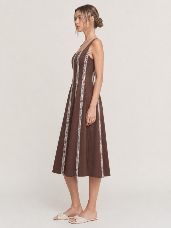 LACE TRIM DETAIL MIDI DRESS
