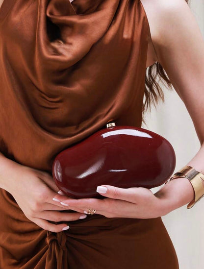 LU SPRING SUMMER STONE TEXTURED GLOSSY EVENING CLUTCH BAG